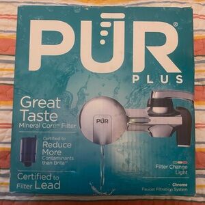 PUR PLUS Faucet Mount Water Filtration System, New in Box